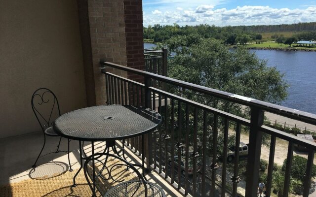 Riverview Suites at Waterfront Center