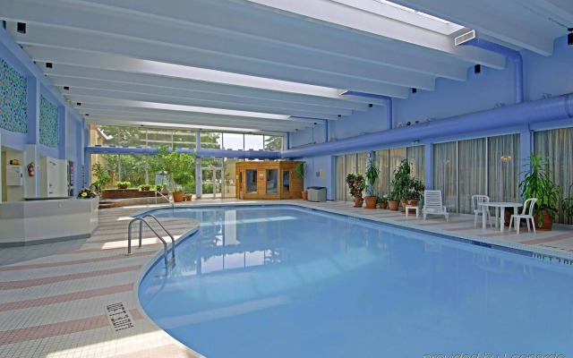 TownePlace Suites by Marriott Oshawa