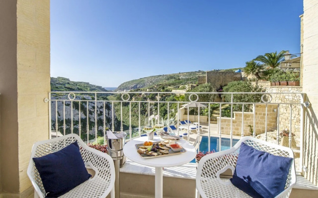 Viewpoint Boutique Living