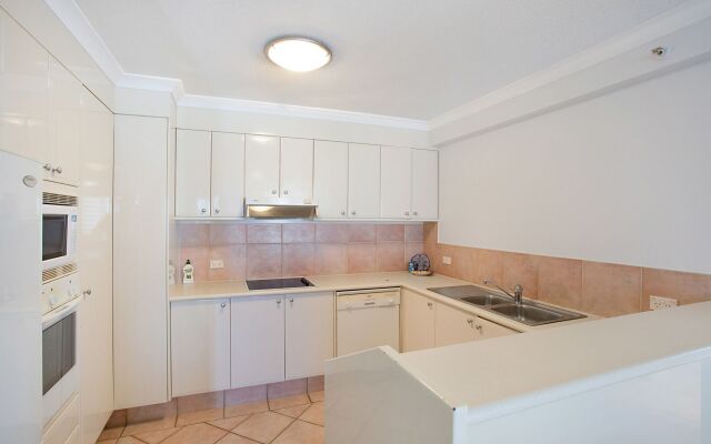 Moroccan Resort - HR Surfers Paradise