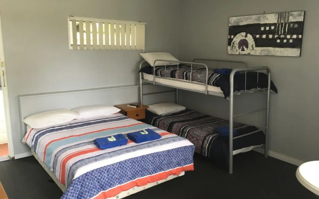 Plantation Retro Motel Tyndale