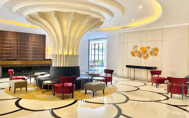 Maia Hotel