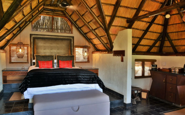 Tshukudu Bush Lodge