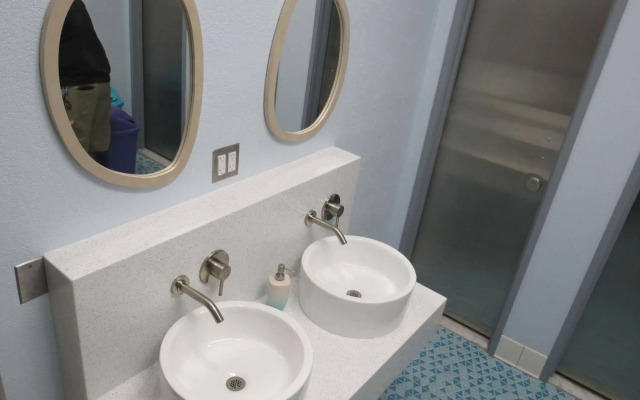 Gaslamp Hostel
