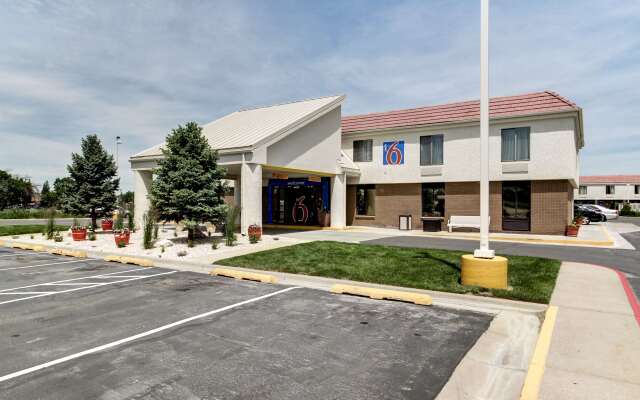 Motel 6 Ogden, UT - Riverdale