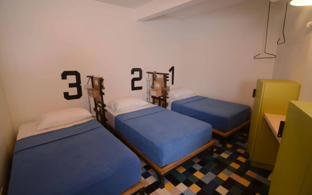 Spot On Junction Hostel