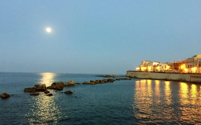 OrtigiaSeaView Bed & Breakfast