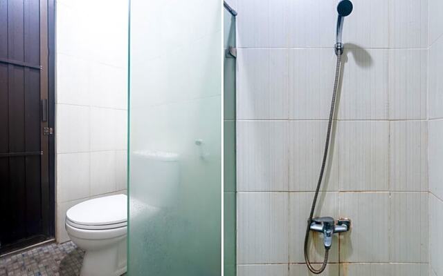 OYO Life 3162 Raihan Residence