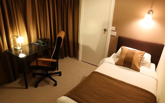 The Cedars Hotel