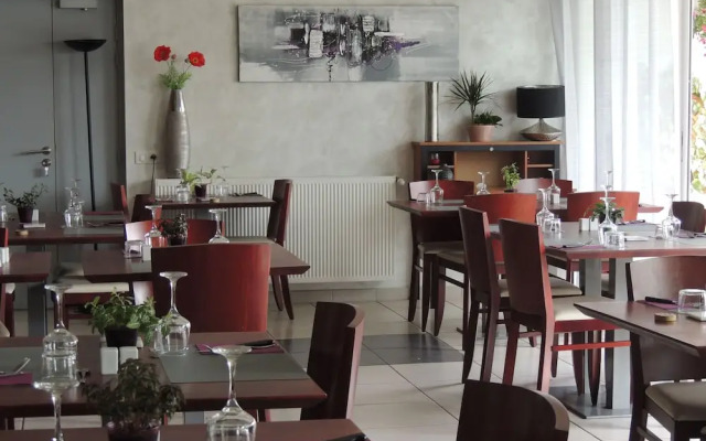 Auberge Denena Logis