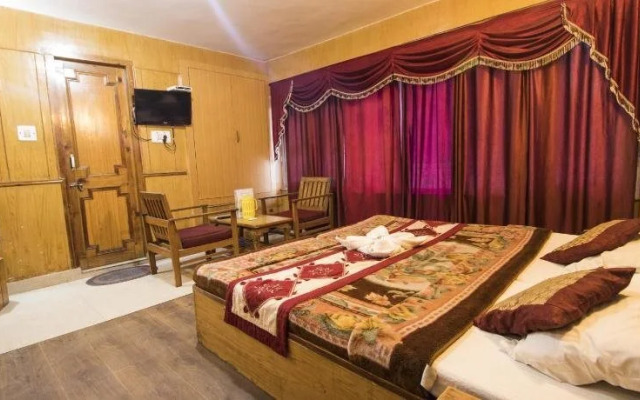 Hotel Triveni