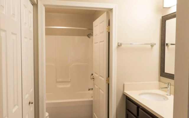 Staybridge Suites Fargo by IHG