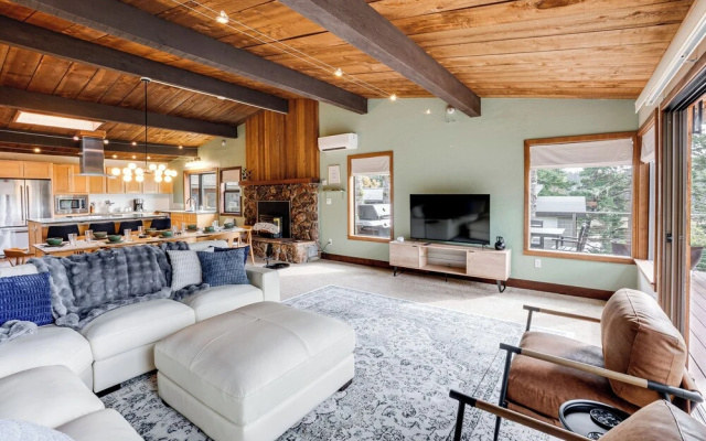Lakefront Home w/ Dock & Views in Langlois