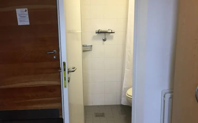 Davies Court - Hostel