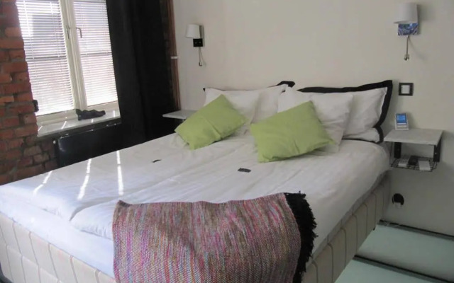 IQsuites