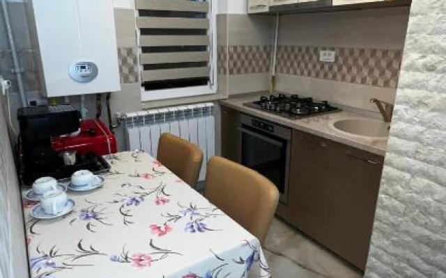 La Carmen 2 ! Apartament 1 camera!