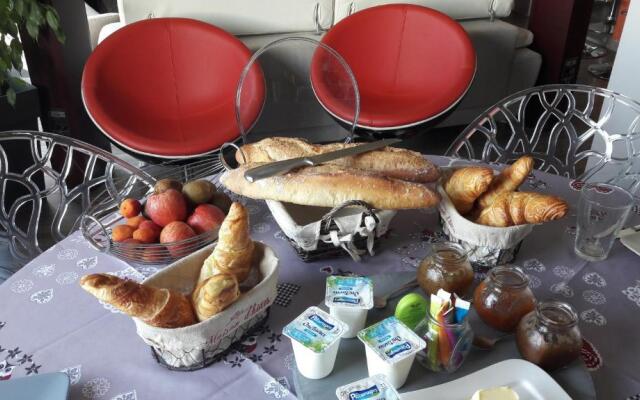 La Colline aux Yeux Doubs