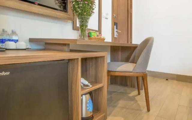 Yen Vy Hotel & Apartment