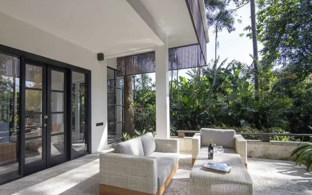 Martini Suites Umalas