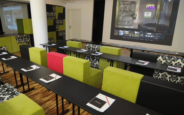 MOODs Boutique Hotel