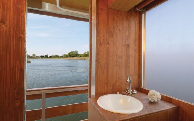Amazing Ship/boat in Radewege With 2 Bedrooms