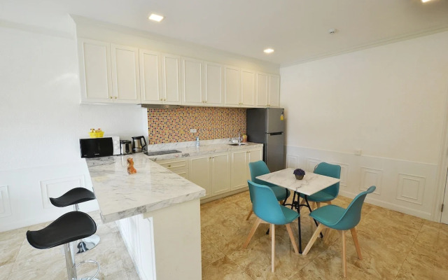 The Best Of View Talay 6