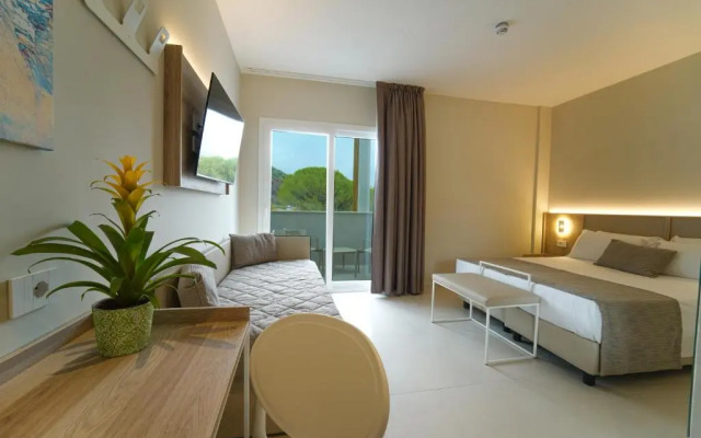 Eleamare Resort