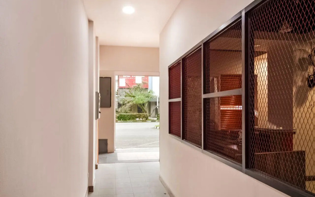 Sentra Paskal by OYO Rooms