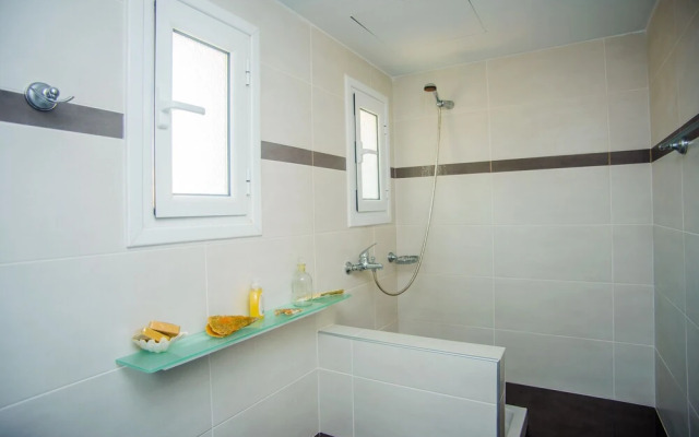 Xenia Ionis Luxury Concept Apartments