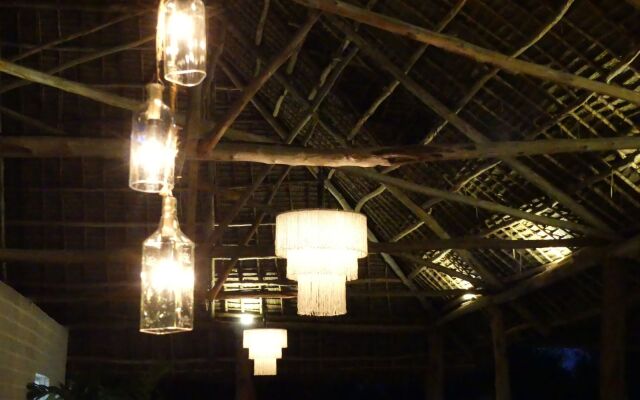 Zanbluu Beach Hotel