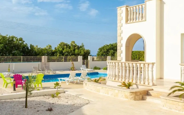 Villa Komissa in Argaka