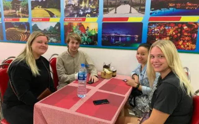 Cat Ba Central Hotel 5