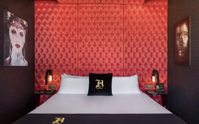 Hugo's Boutique Hotel - Adults Only