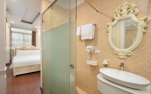 The Silk Grand Premium Hotel & Spa