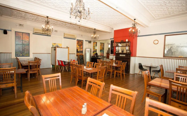Australian Hotel Grafton