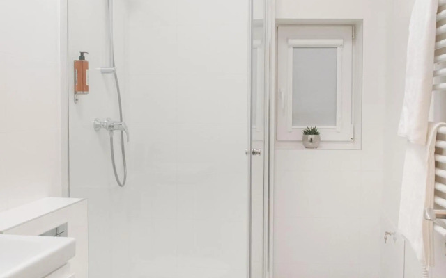 Green Hill Apartments