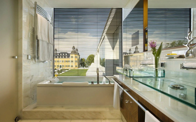 Falkensteiner Schlosshotel Velden – The Leading Hotels of the World