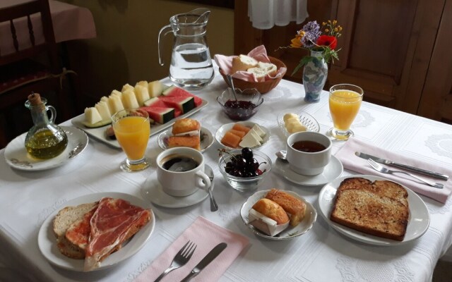 Hostal Rural El Campito