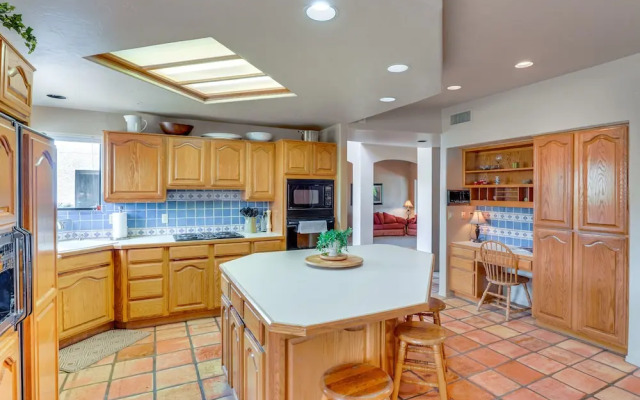 Beautiful Tucson Oasis w/ Pool, Views & Privacy!