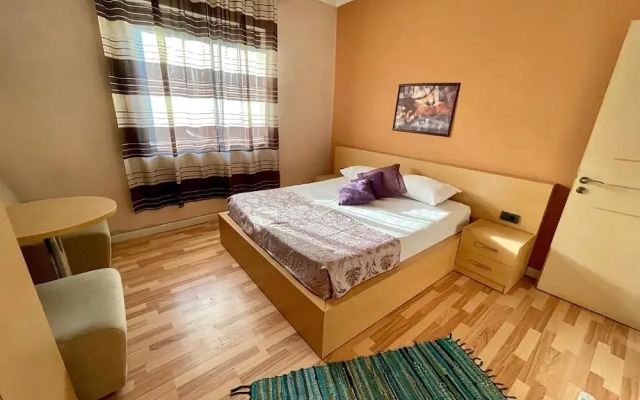 Algo Hotel