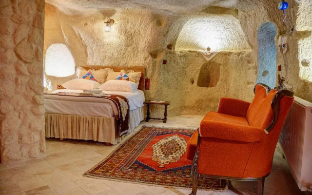Gibos Cave Hotel