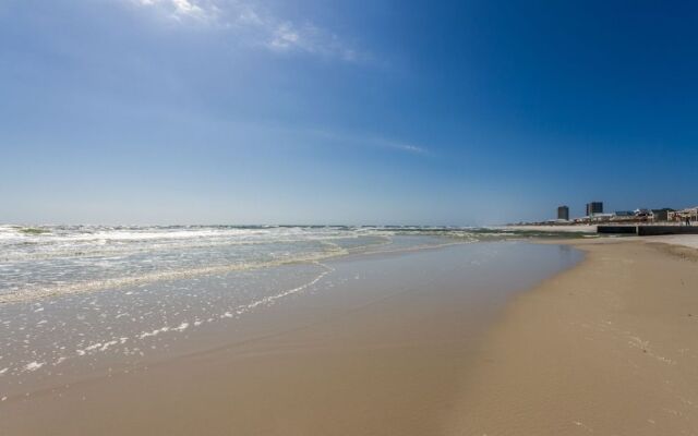 Grande Vista by Luxury Gulf Rentals