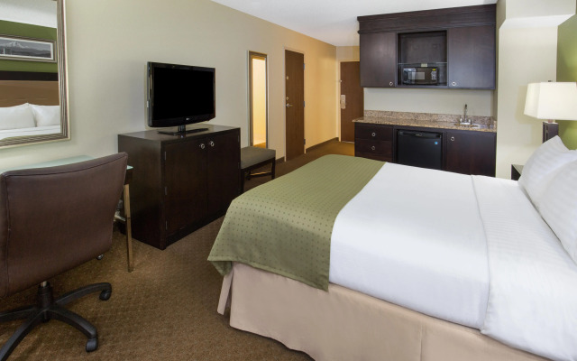 Holiday Inn Airport - Portland by IHG
