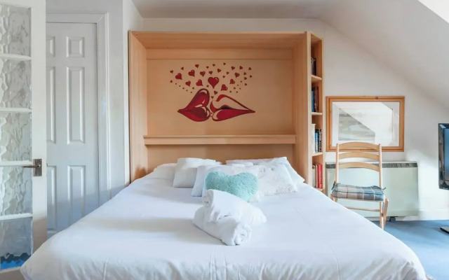 Peaceful City Retreat in Edinburgh's Heart