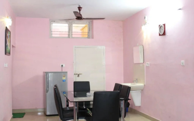 The Parrot Serviced Villa