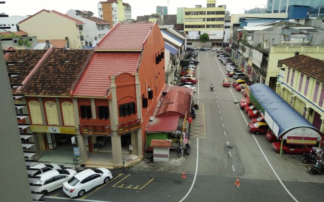 Diyana Budget Hotel - Hostel