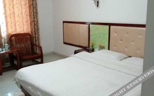 Pingjiang Xingjie Business Hotel