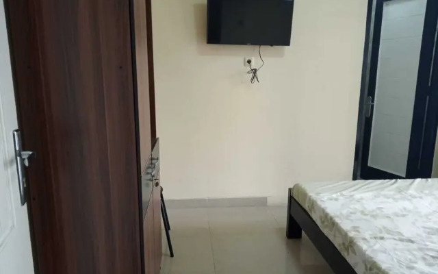 Guest House 647