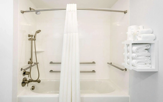 Hampton Inn & Suites Nashville-Green Hills