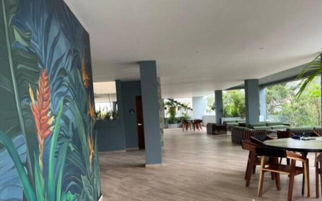 Beautiful Apartment In La Veleta